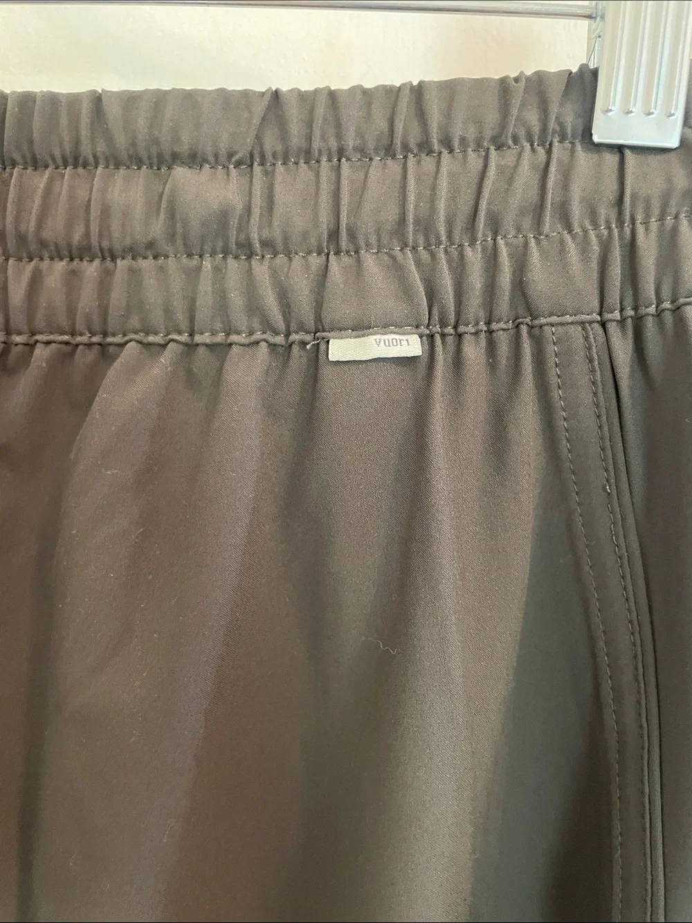 Vuori Women’s Weekend Performance Joggers Pants size Small